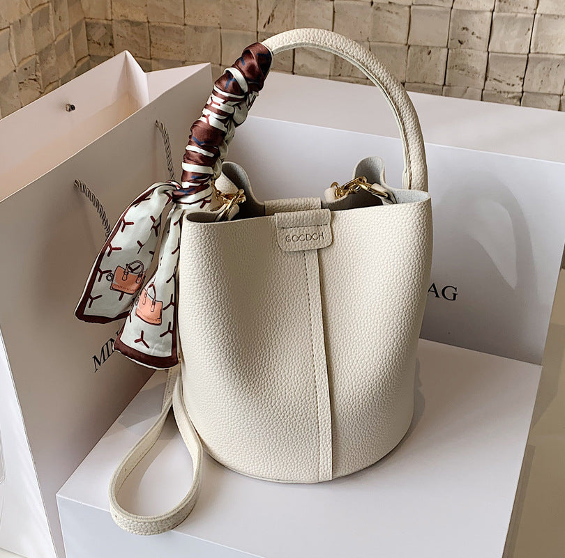 Versatile Crossbody Fashion Handbag Bucket Bag