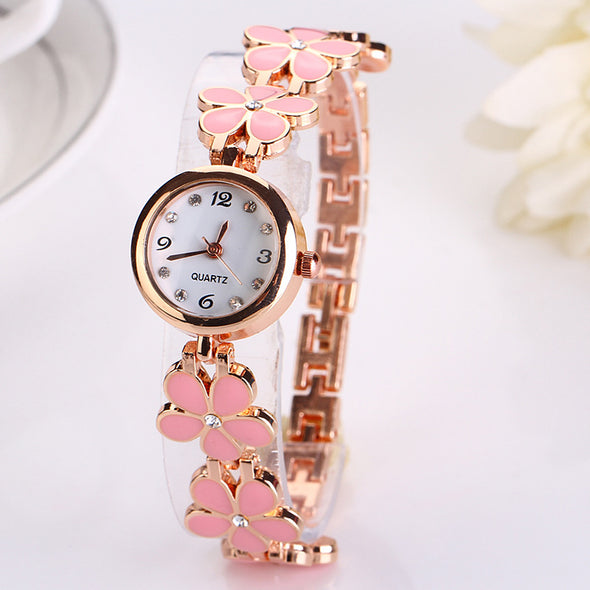 Luxury Casual Fashion Bracelet Watch Elegance Quartz Watch For Women